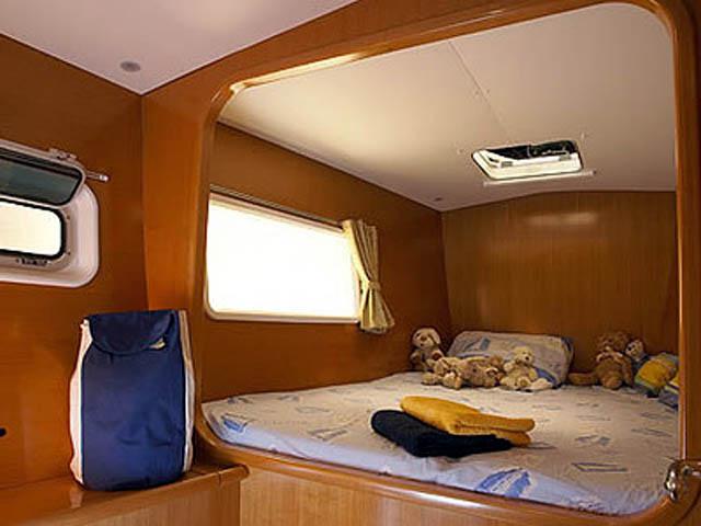 Book yachts online - catamaran - Catamaran Lagoon 410 S2 - Sunny Days - rent