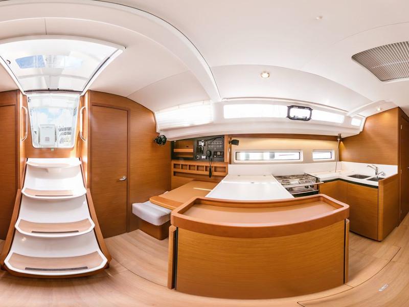 Book yachts online - sailboat - Sun Odyssey 440 - Indira - rent