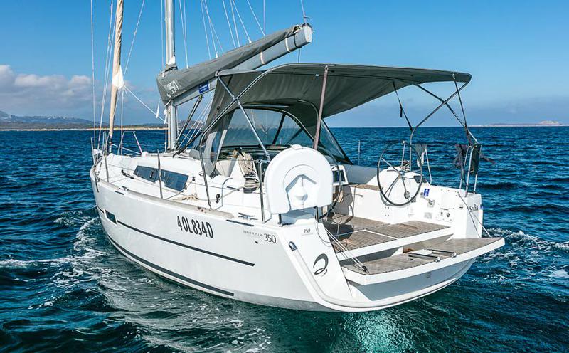 Book yachts online - sailboat - Dufour 350 GL - Sofia - rent
