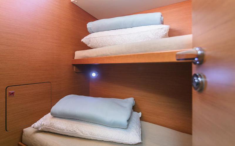 Book yachts online - sailboat - Sun Odyssey 509 - Caterina - rent