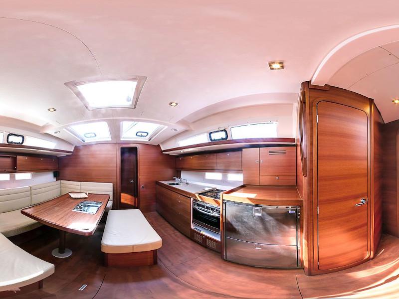 Book yachts online - sailboat - Dufour 460 Grand Large - Sonia - rent