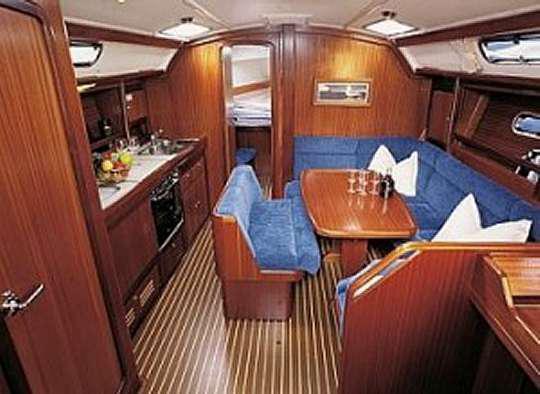 Book yachts online - sailboat - Bavaria 40 - EC-40-03-G - rent