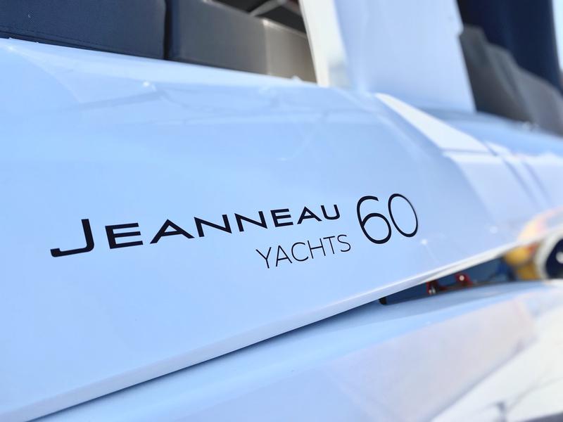 Book yachts online - sailboat - Jeanneau 60 Skippered - EUPHORIA - rent