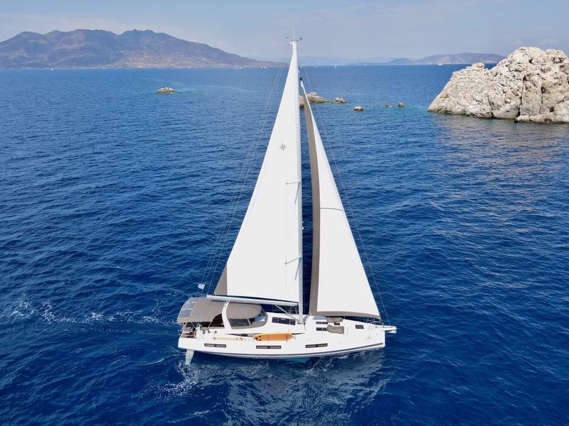 Book yachts online - sailboat - Jeanneau 60 Skippered - EUPHORIA - rent