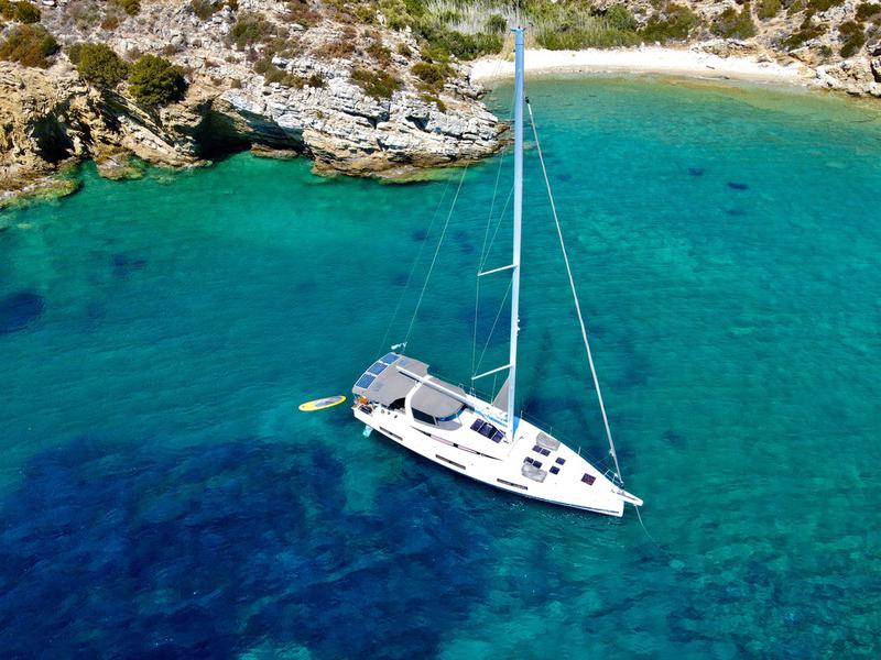 Book yachts online - sailboat - Jeanneau 60 Skippered - EUPHORIA - rent