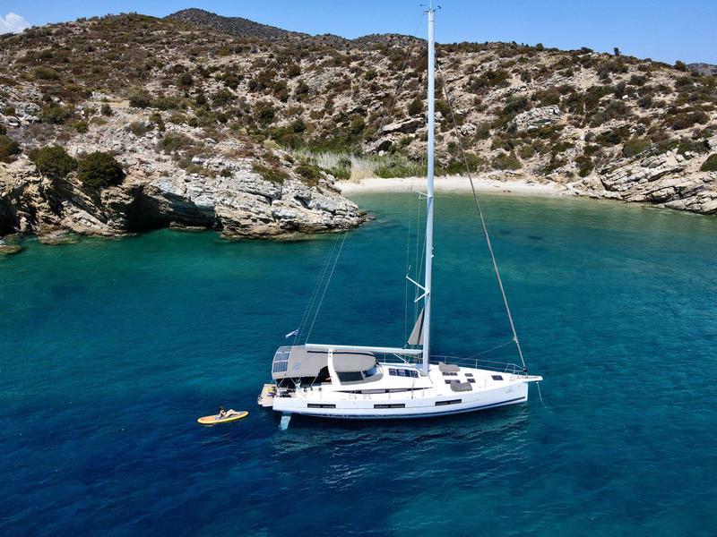 Book yachts online - sailboat - Jeanneau 60 Skippered - EUPHORIA - rent