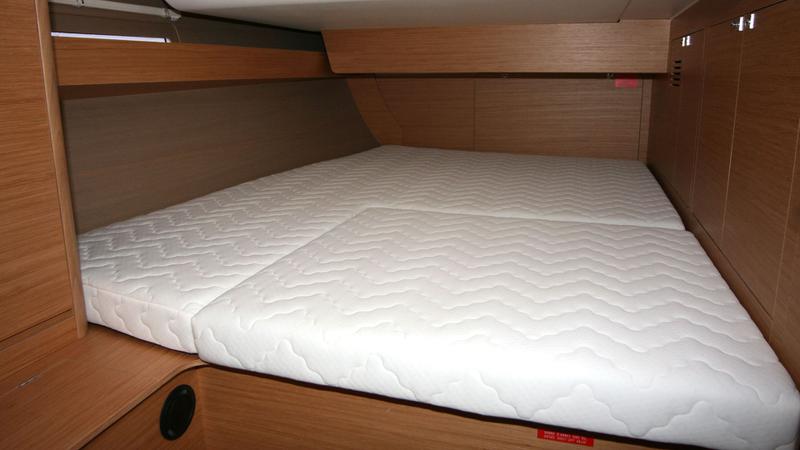 Book yachts online - sailboat - Dufour 460 Grand Large - Harvey - rent