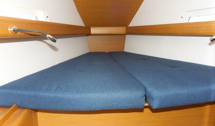 Book yachts online - sailboat - Sun Odyssey 409 - Veterano - rent