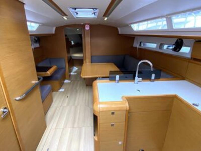 Book yachts online - sailboat - Sun Odyssey 409 - Veterano - rent