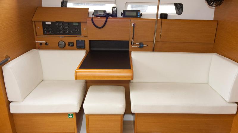 Book yachts online - sailboat - Sun Odyssey 439 - Jason - rent