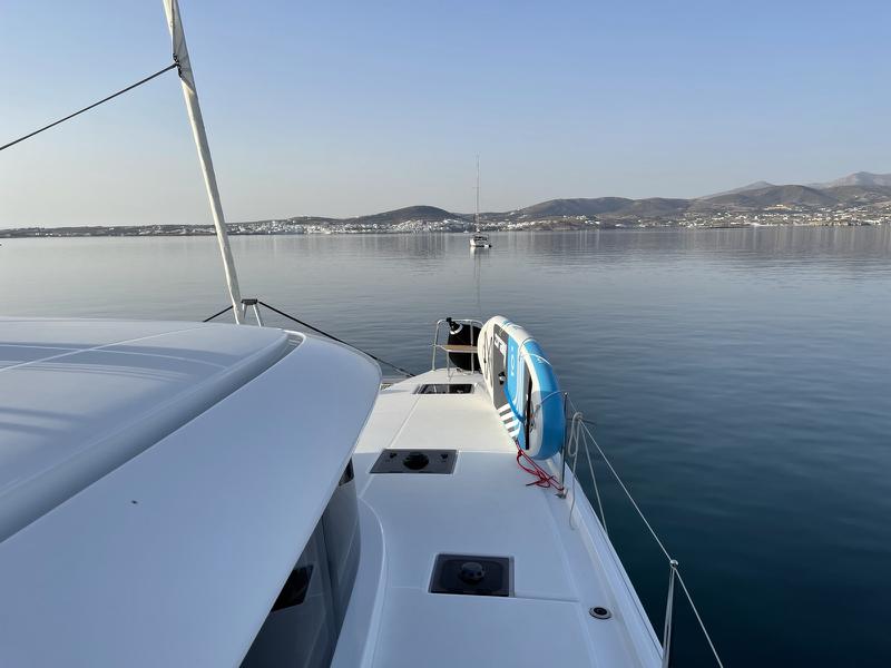 Book yachts online - catamaran - Lagoon 46 - Grand Blue - rent