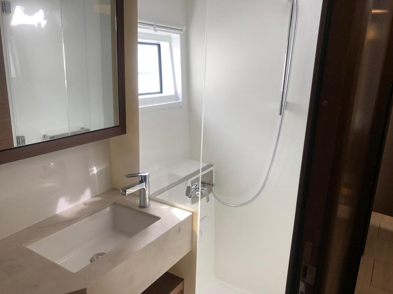 Book yachts online - catamaran - Lagoon 46 - Terra Sarda - air conditioned - - rent