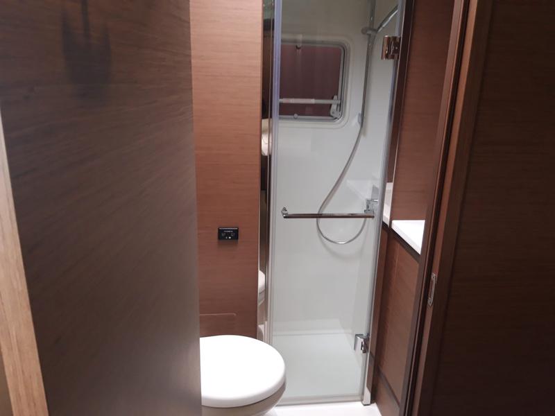 Book yachts online - catamaran - Lagoon 52F - Cala Luna - air conditioned - - rent