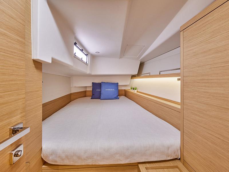 Book yachts online - sailboat - Grand Soleil 44 Performance - NEW 2022! - rent