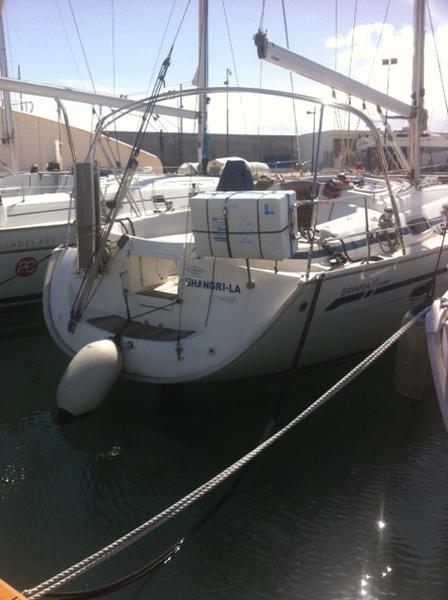 Book yachts online - sailboat - Bavaria 39 Cruiser(8) - Shangri-la - rent