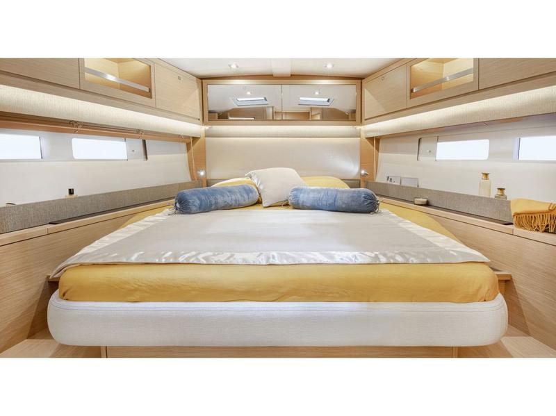 Book yachts online - sailboat - Dufour 530 Owner's version - Asperula - rent