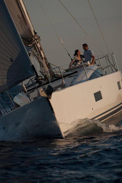 Book yachts online - sailboat - Jeanneau 54 - no name 1 - BLUE HULL, AC+GEN., UNDERWATER LIGHTS - rent