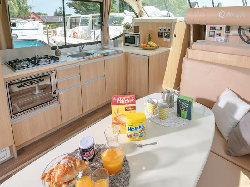 Book yachts online - motorboat - Quattro Fly C Green - SAVERNE FR - rent