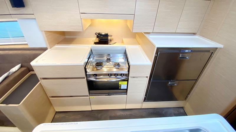 Book yachts online - sailboat - Hanse 548 - Endiva - rent