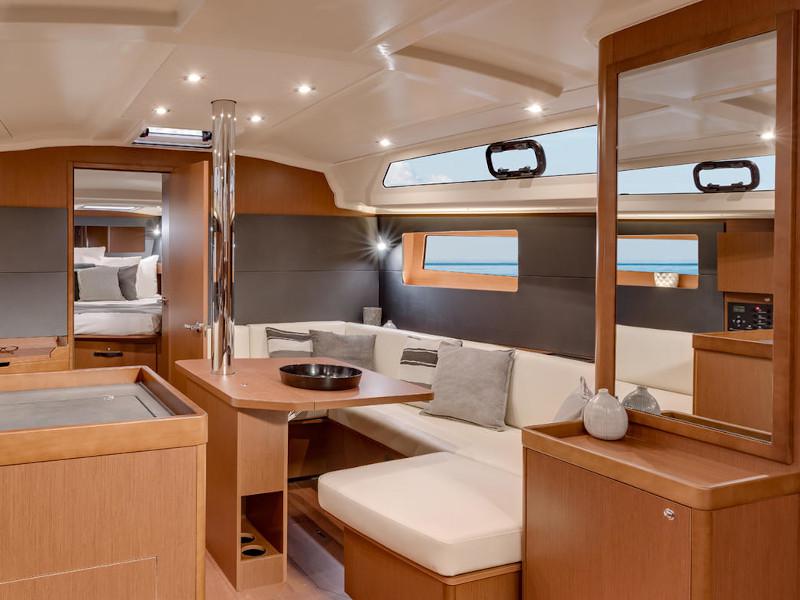 Book yachts online - sailboat - Oceanis 41.1 - CY-3 (REFIT 2021) - rent