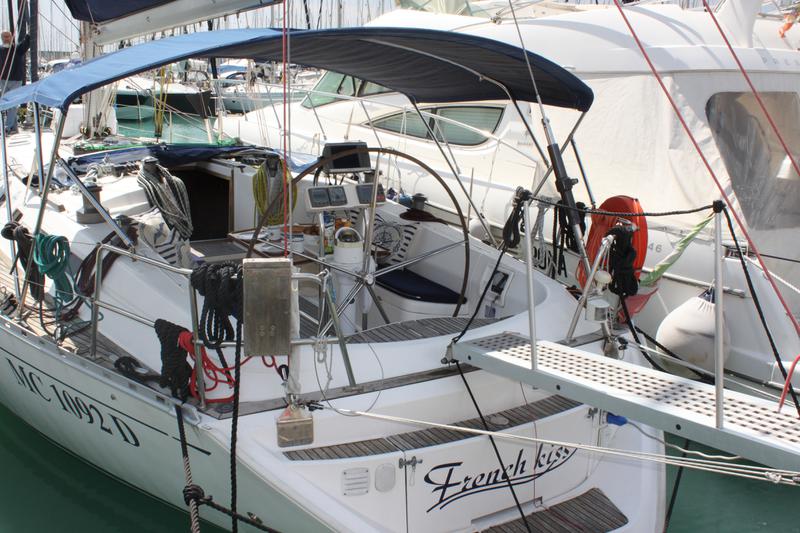 Book yachts online - sailboat - Dufour 50 - French Kiss - rent