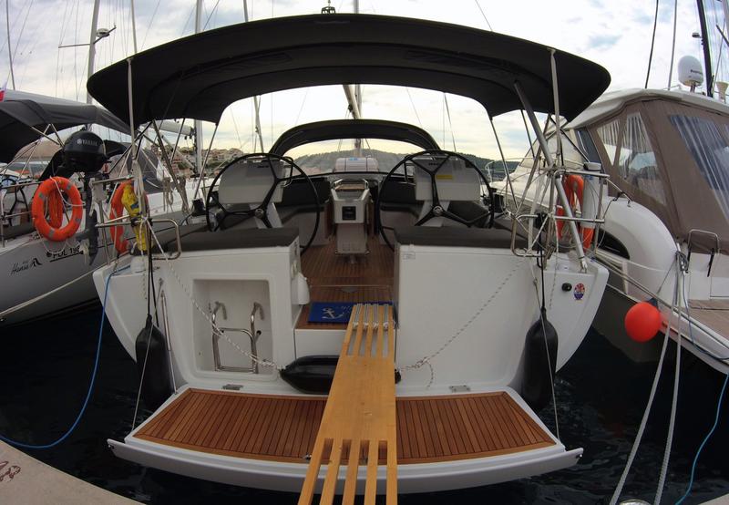 Book yachts online - sailboat - Hanse 455 - My Portofino - rent
