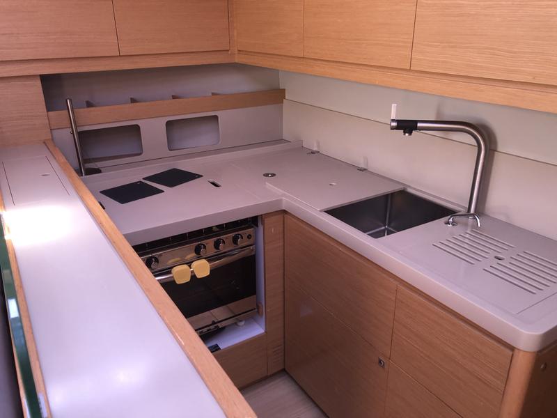 Book yachts online - sailboat - Dufour 530 Exclusive 2020 - Gryffindor - rent