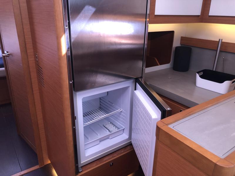 Book yachts online - sailboat - Dufour 530 Owner's version - Gringott - rent