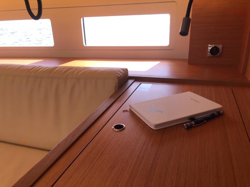 Book yachts online - sailboat - Dufour 530 Owner's version - Gringott - rent