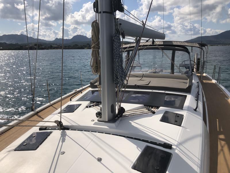 Book yachts online - sailboat - Dufour 530 Owner's version - Gringott - rent