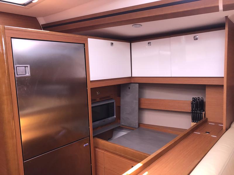 Book yachts online - sailboat - Dufour 56 Exclusive 2021 - Silente - rent