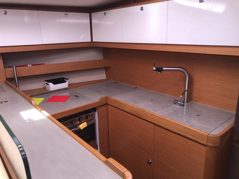 Book yachts online - sailboat - Dufour 56 Exclusive 2021 - Silente - rent