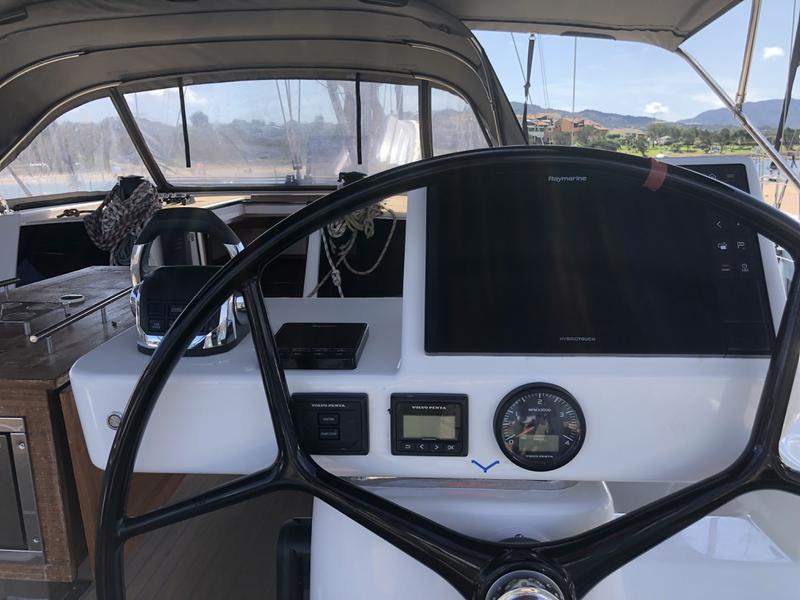 Book yachts online - sailboat - Dufour 56 Exclusive 2021 - Silente - rent