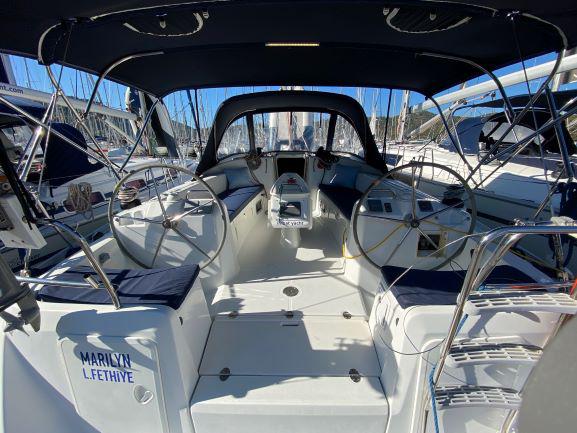 Book yachts online - sailboat - Cyclades 43.4 - Marilyn - rent