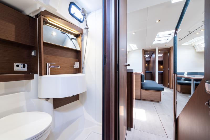 Book yachts online - sailboat - Oceanis 51.1 - Atman  - A/C &amp; Generator - rent