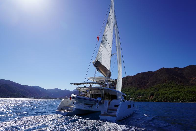 Book yachts online - catamaran - Lagoon 46 - Sweet Dream - rent