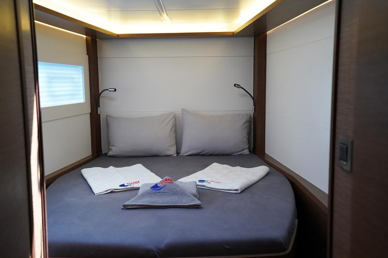 Book yachts online - catamaran - Lagoon 46 - Sweet Dream - rent