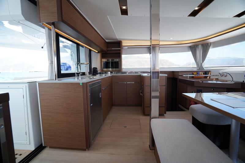 Book yachts online - catamaran - Lagoon 46 - Sweet Dream - rent