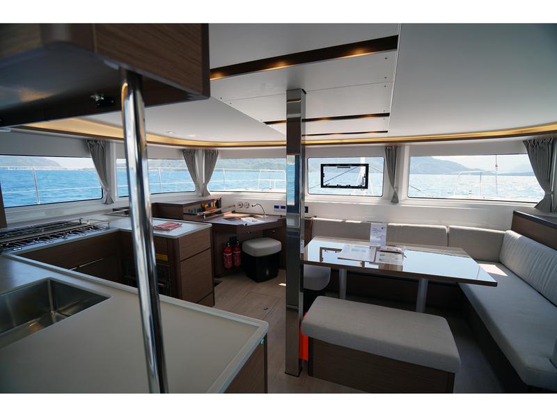 Book yachts online - catamaran - Lagoon 46 - Sweet Dream - rent