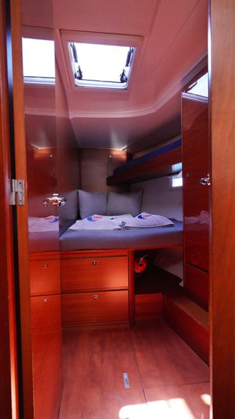 Book yachts online - sailboat - Dufour 460 Grand Large - Red Pepper - rent