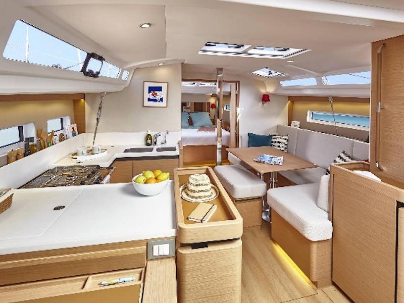 Book yachts online - sailboat - Sun Odyssey 440 - Skat - rent