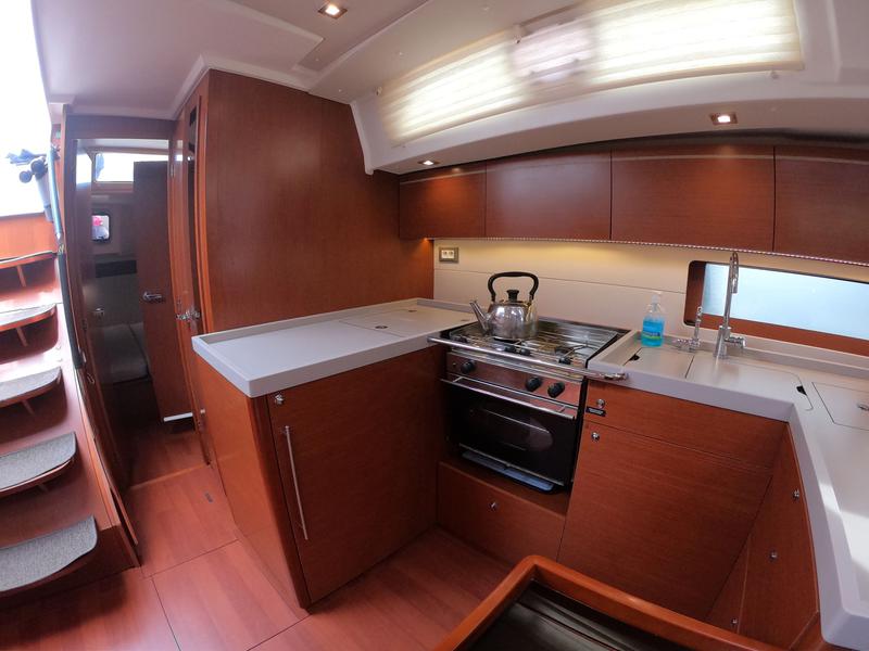 Book yachts online - sailboat - Oceanis 51.1 - OCEANIS 51.1 (2019) - ATH - rent