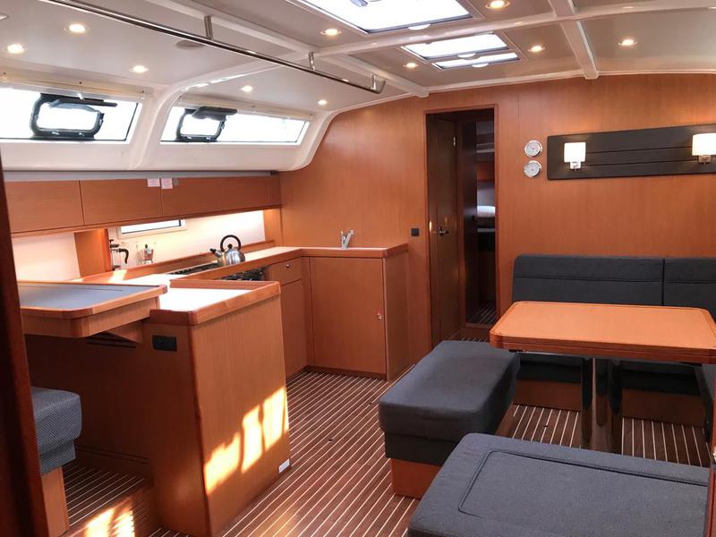 Book yachts online - sailboat - Bavaria 51 Cruiser - BAVARIA 51 CRUISER (2018) - MYK - rent