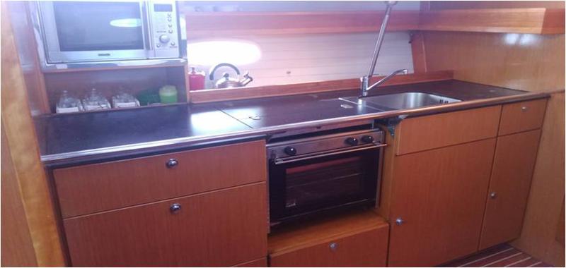 Book yachts online - sailboat - Bavaria 47 Cruiser - BAVARIA 47 CRUISER (2009) - PAR - rent