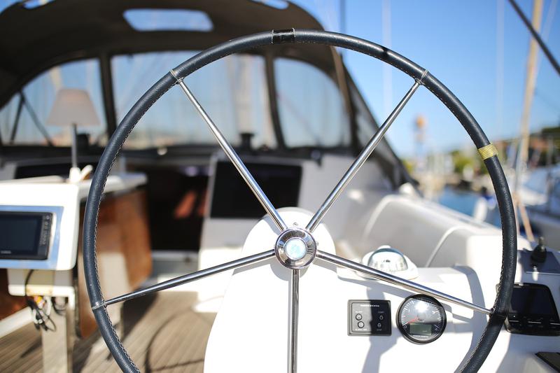 Book yachts online - sailboat - Dufour 382 - Wanderlust - rent