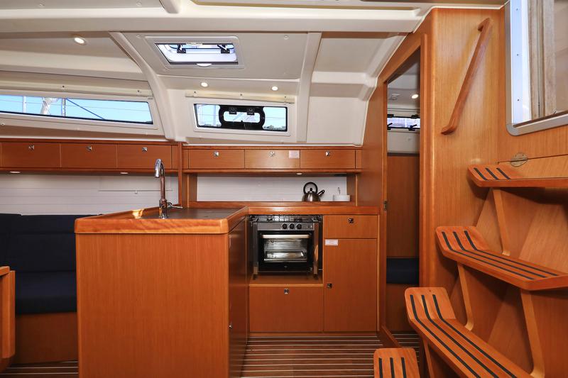 Book yachts online - sailboat - Bavaria Cruiser 37 (2) - Spagi &amp; Lidi - rent