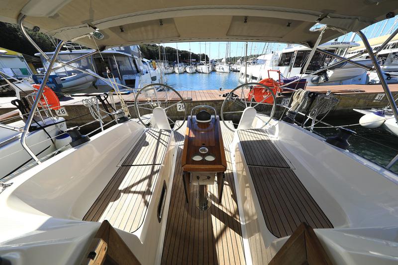 Book yachts online - sailboat - Bavaria Cruiser 37 (2) - Spagi &amp; Lidi - rent