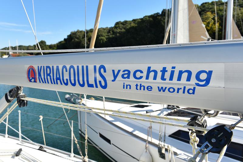 Book yachts online - sailboat - Bavaria Cruiser 37 (2) - Spagi &amp; Lidi - rent