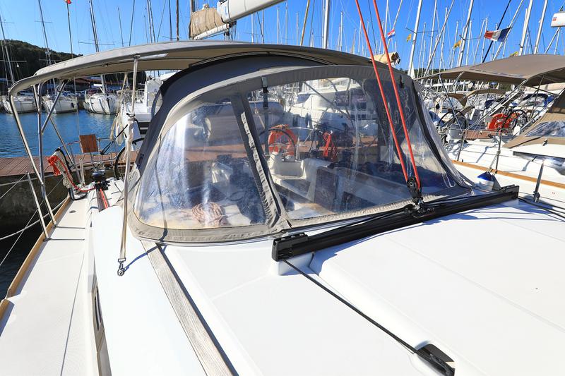 Book yachts online - sailboat - Sun Odyssey 449 - Canne Bleue - rent