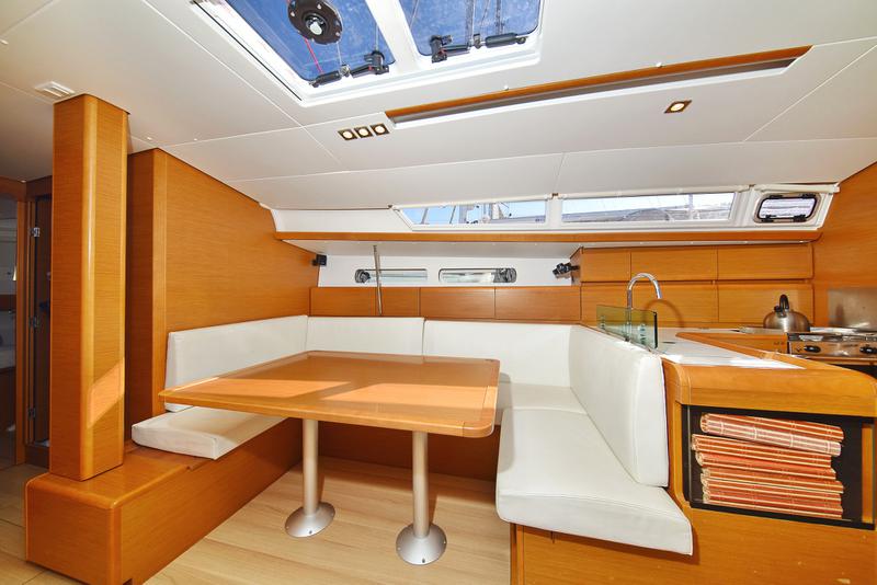 Book yachts online - sailboat - Sun Odyssey 449 - Canne Bleue - rent